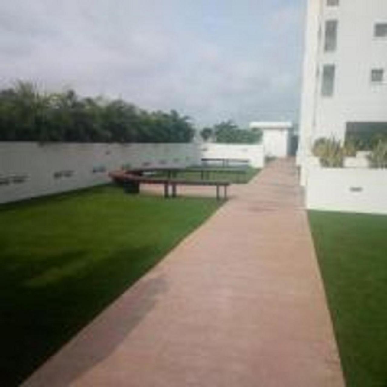 Doc'S Suite Acra Exterior foto